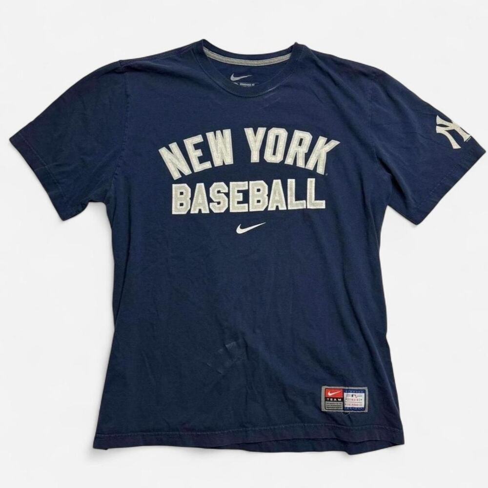 Nike New York Yankees Baseball Team Tee MLB Genuine Merchandise Navy Shirt XL